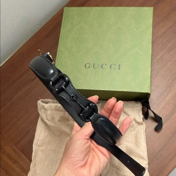 Gucci Black Leather horsbit Belt with Gold Buckle - Picture 1 of 6